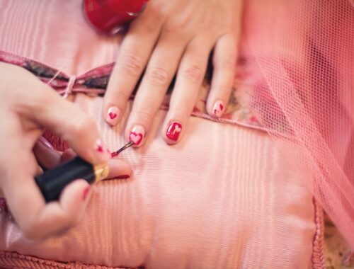 painting fingernails, nail polish, hearts